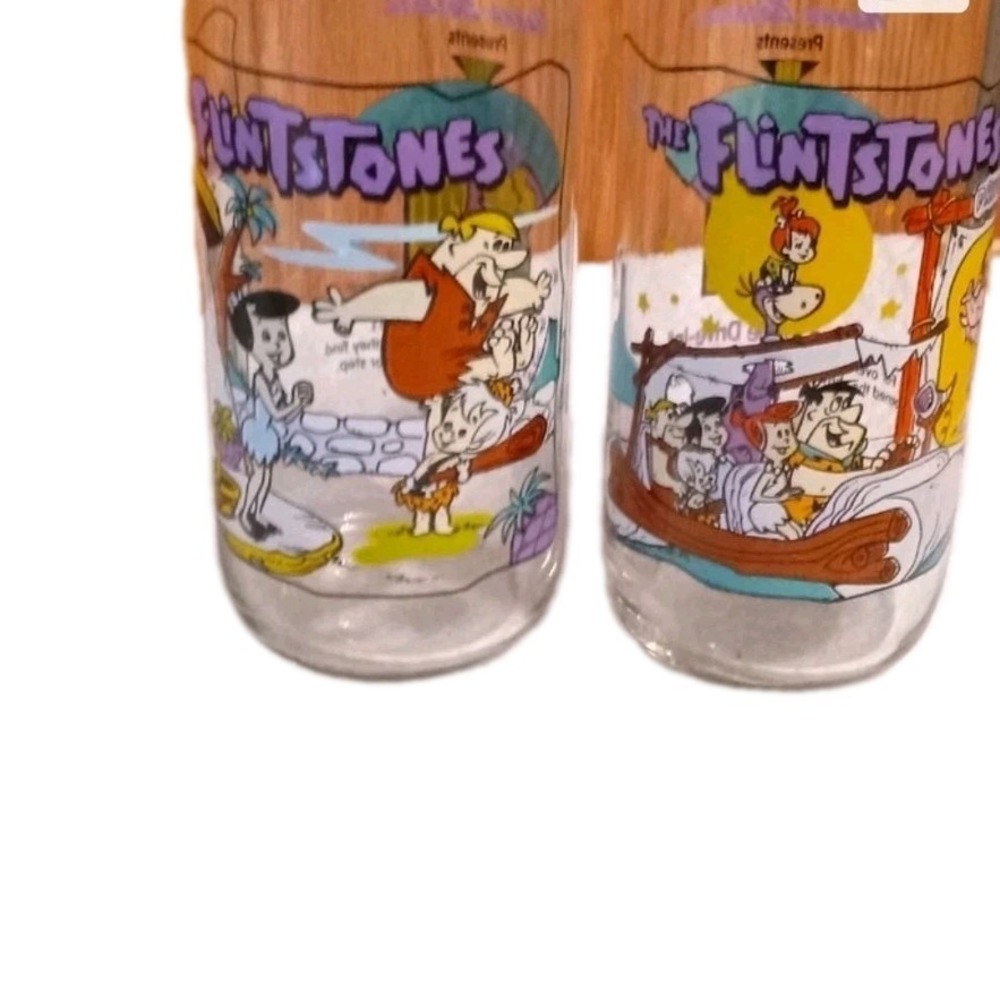 Vintage 1991 Flintstones Hanna-Barbera Hardee's The First 30 Years Glasses 2 - Picture 1 of 8